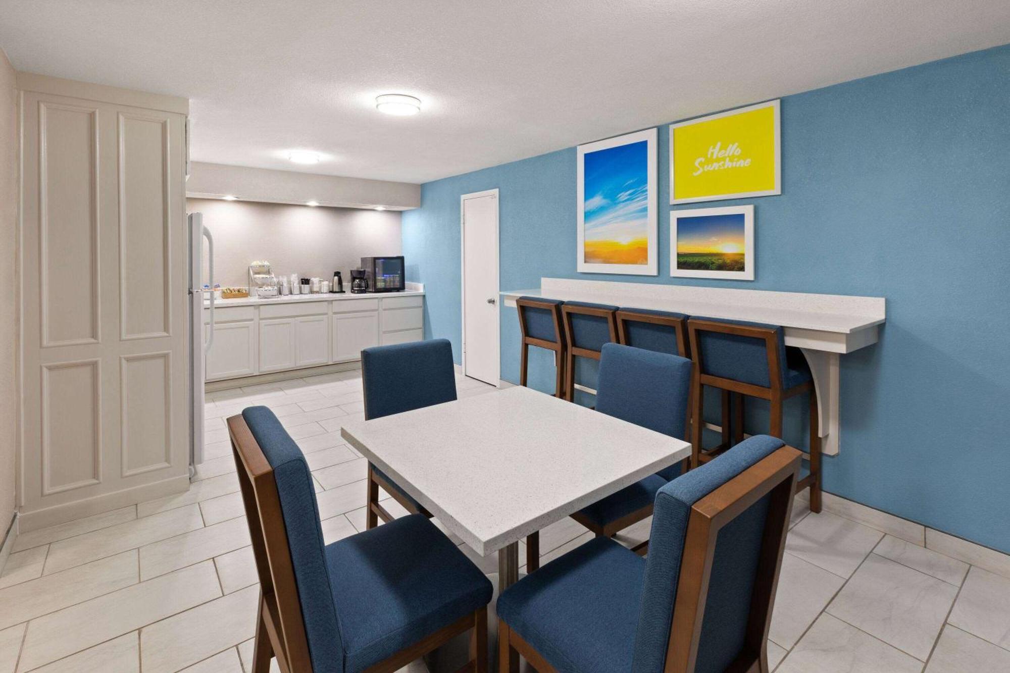 Days Inn & Suites By Wyndham Vicksburg Eksteriør bilde