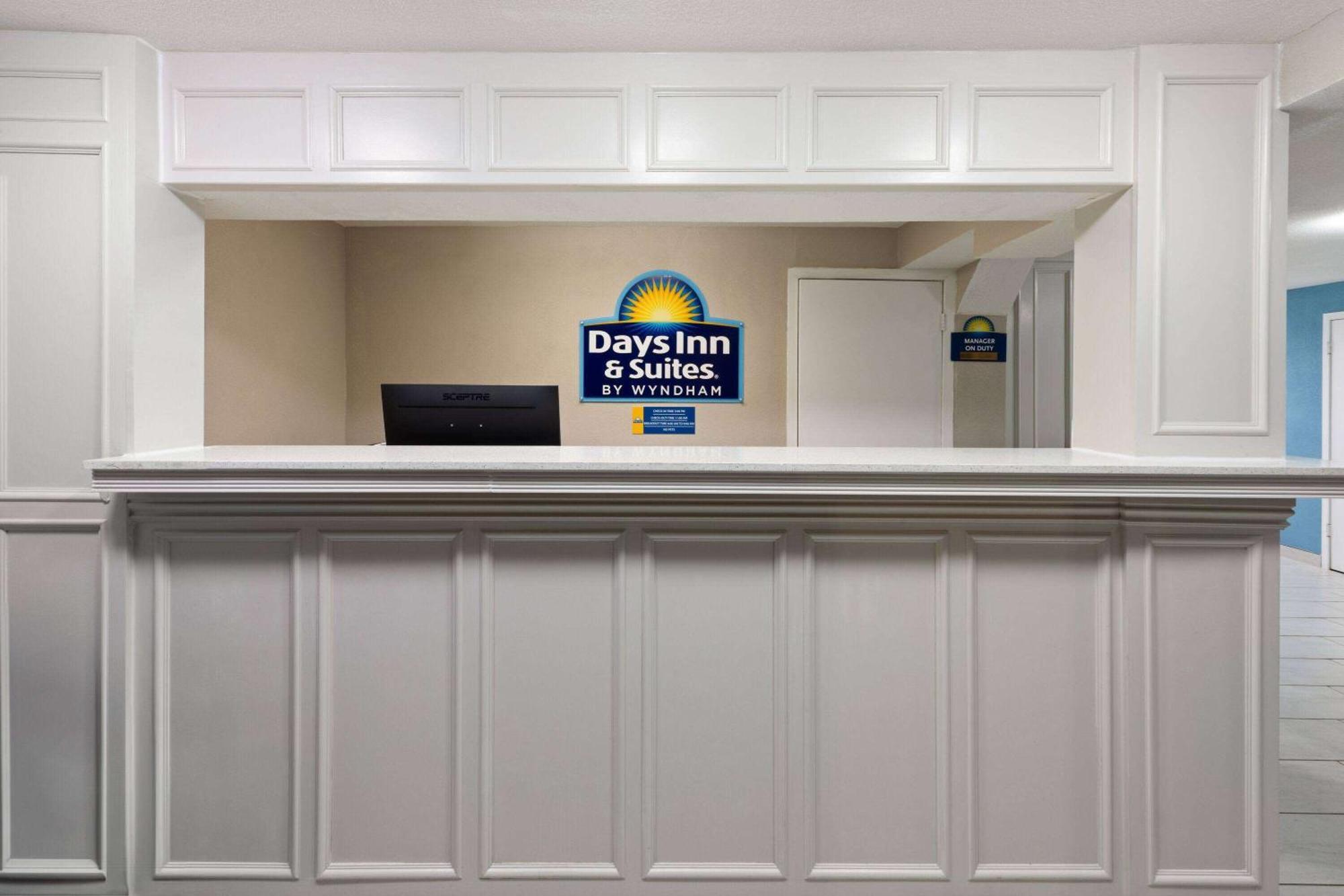 Days Inn & Suites By Wyndham Vicksburg Eksteriør bilde