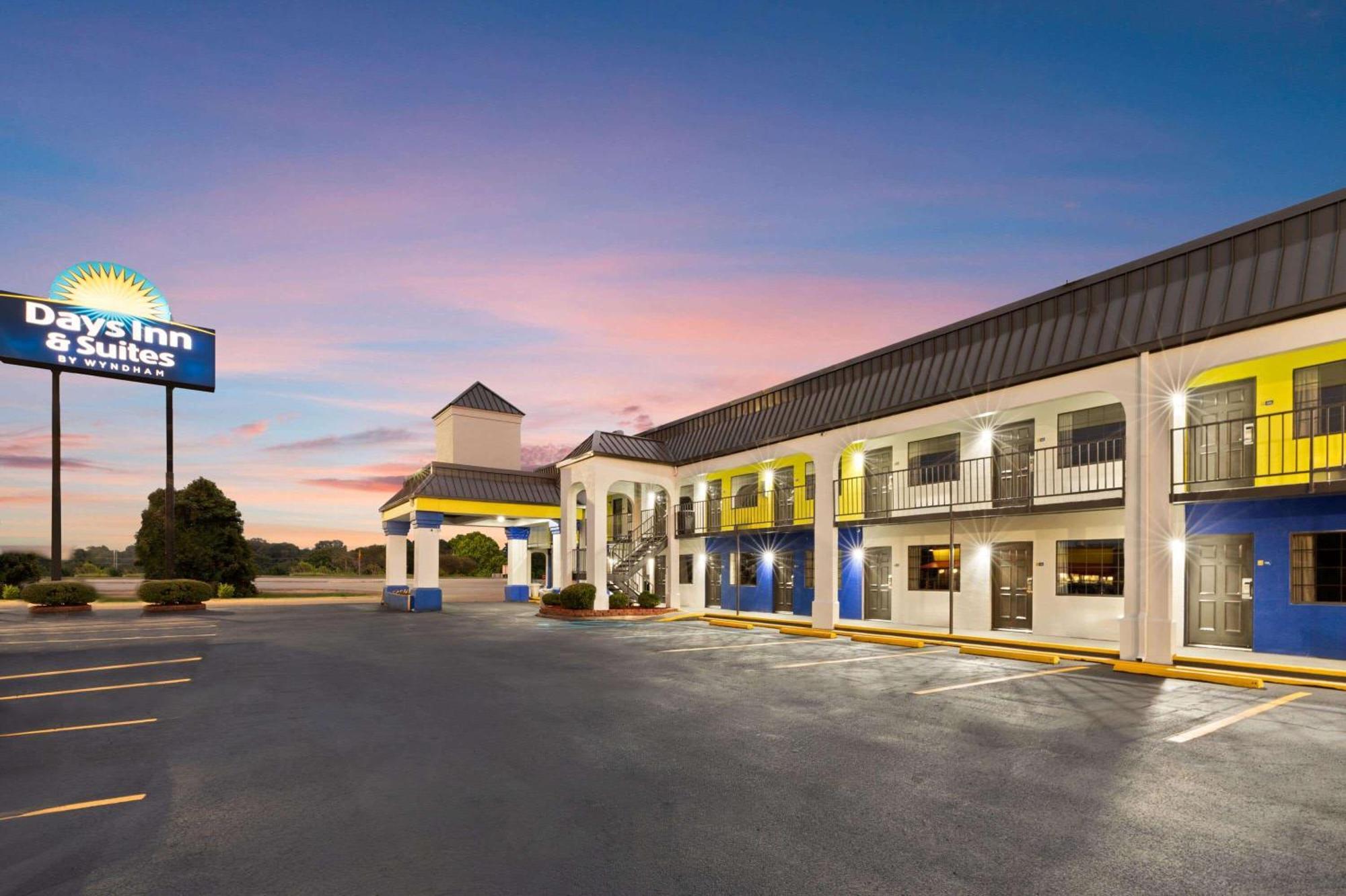 Days Inn & Suites By Wyndham Vicksburg Eksteriør bilde